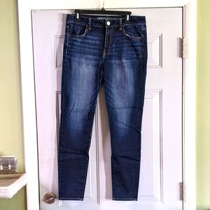 American Eagle High Rise Jegging